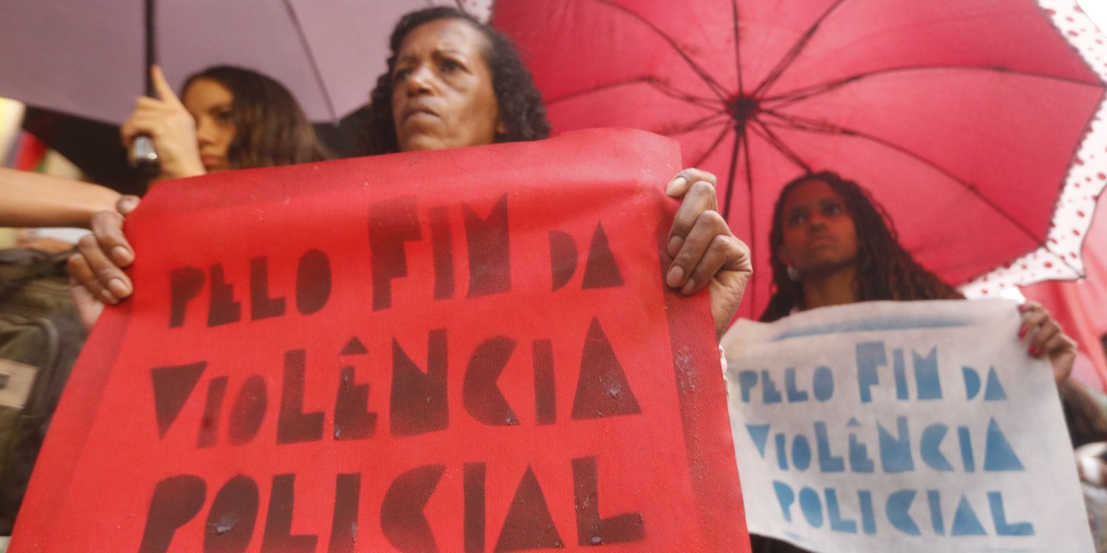 Organizações lançam documento sobre chacinas da Favela Nova Brasília