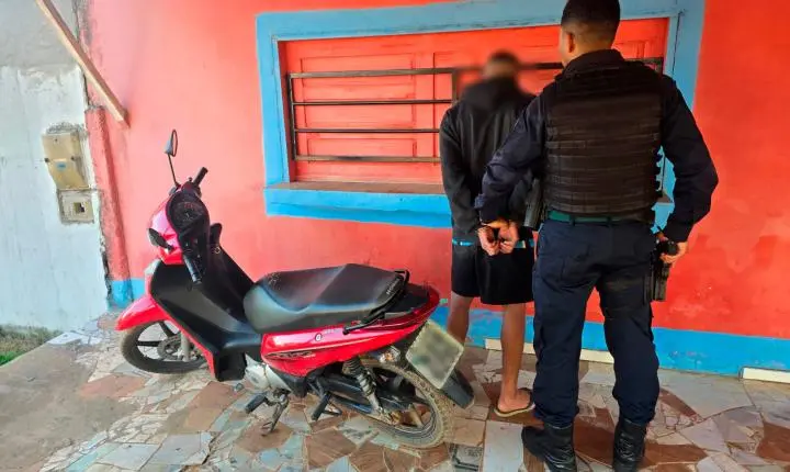JI-PARANÁ – ADOLESCENTE É APREENDIDO PELA PM CONDUZINDO MOTOCICLETA FURTADA